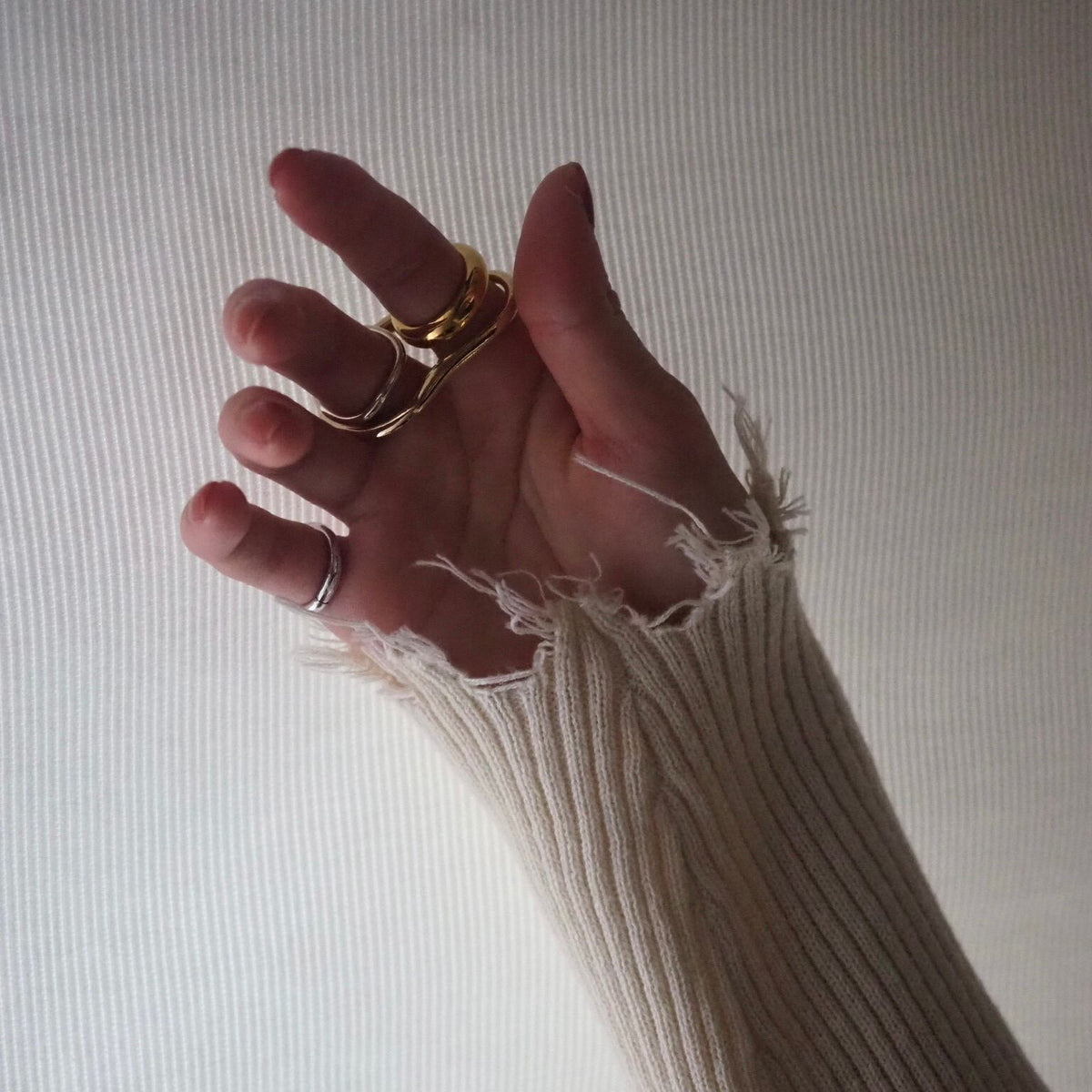 2f wave ring