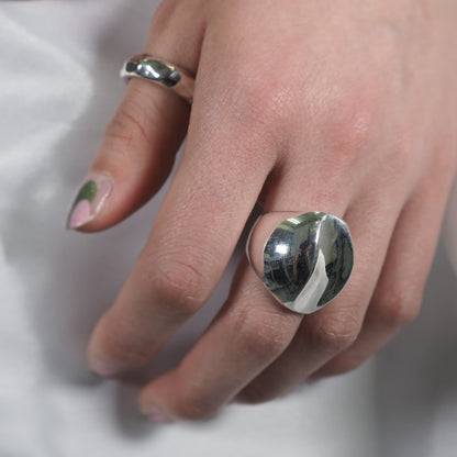 Bumpy ring