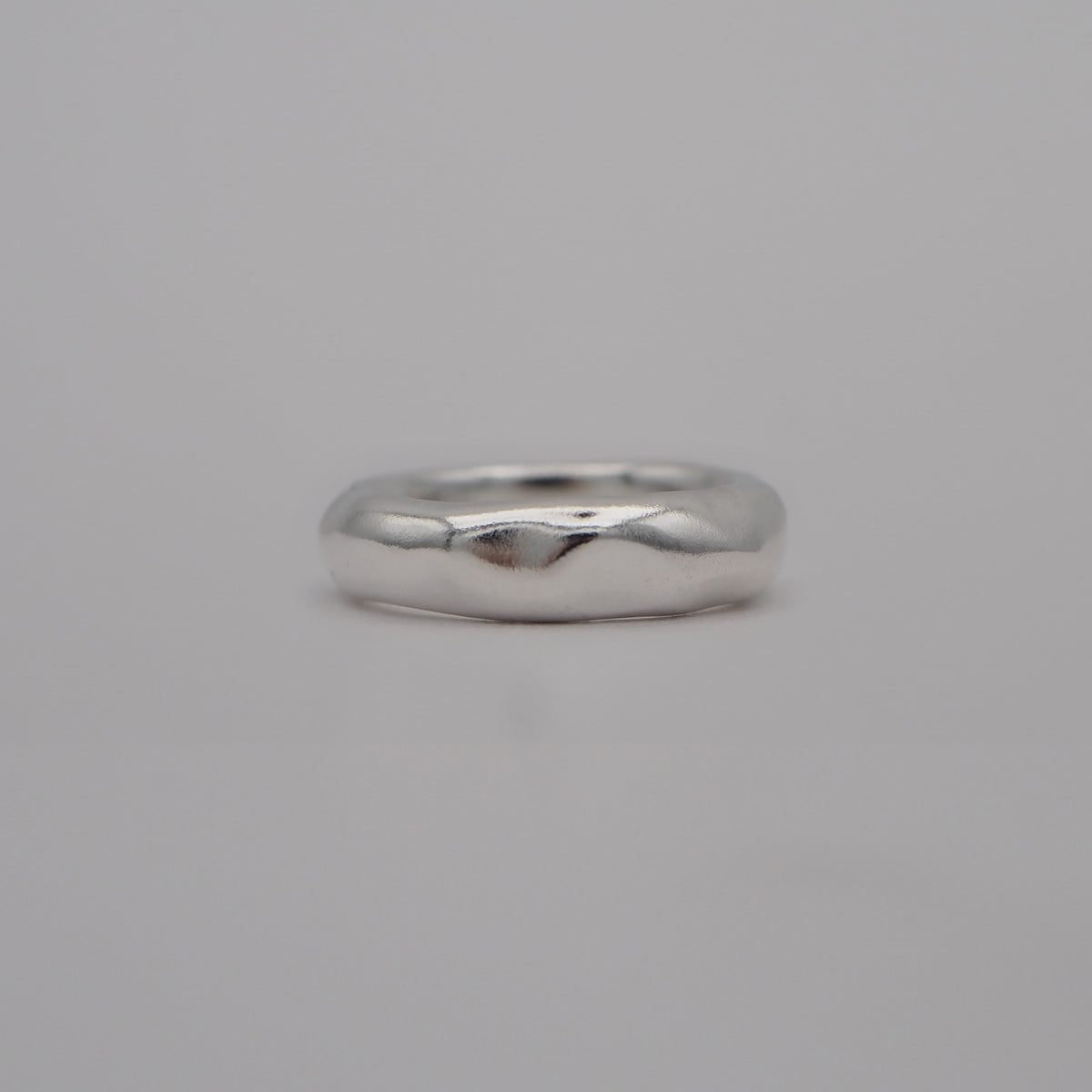 Bumpy ring