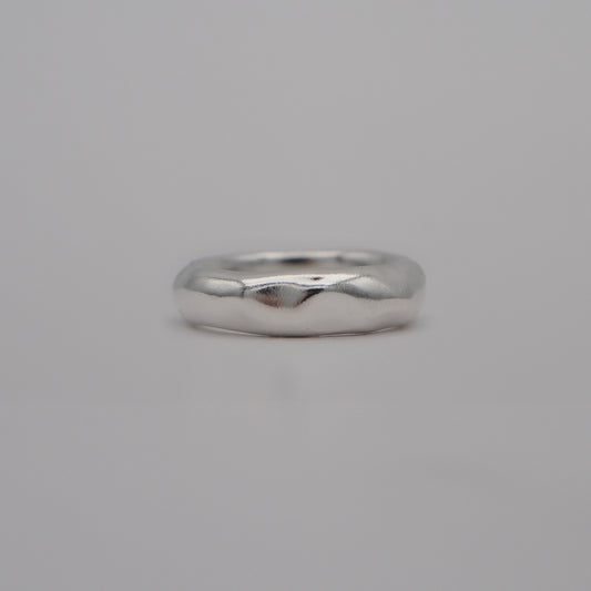 Bumpy ring