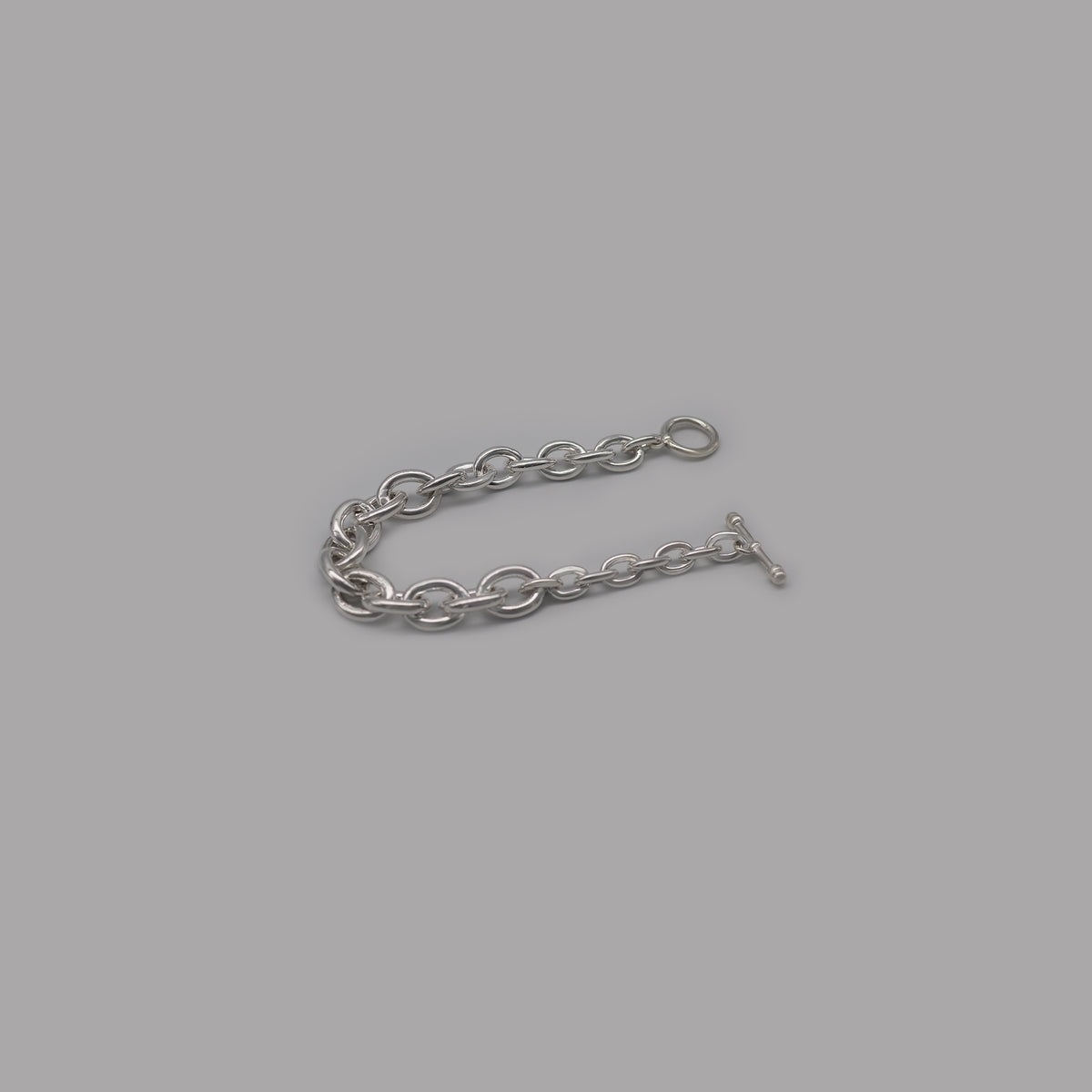 Oval chain bracelet