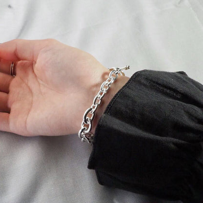 Oval chain bracelet