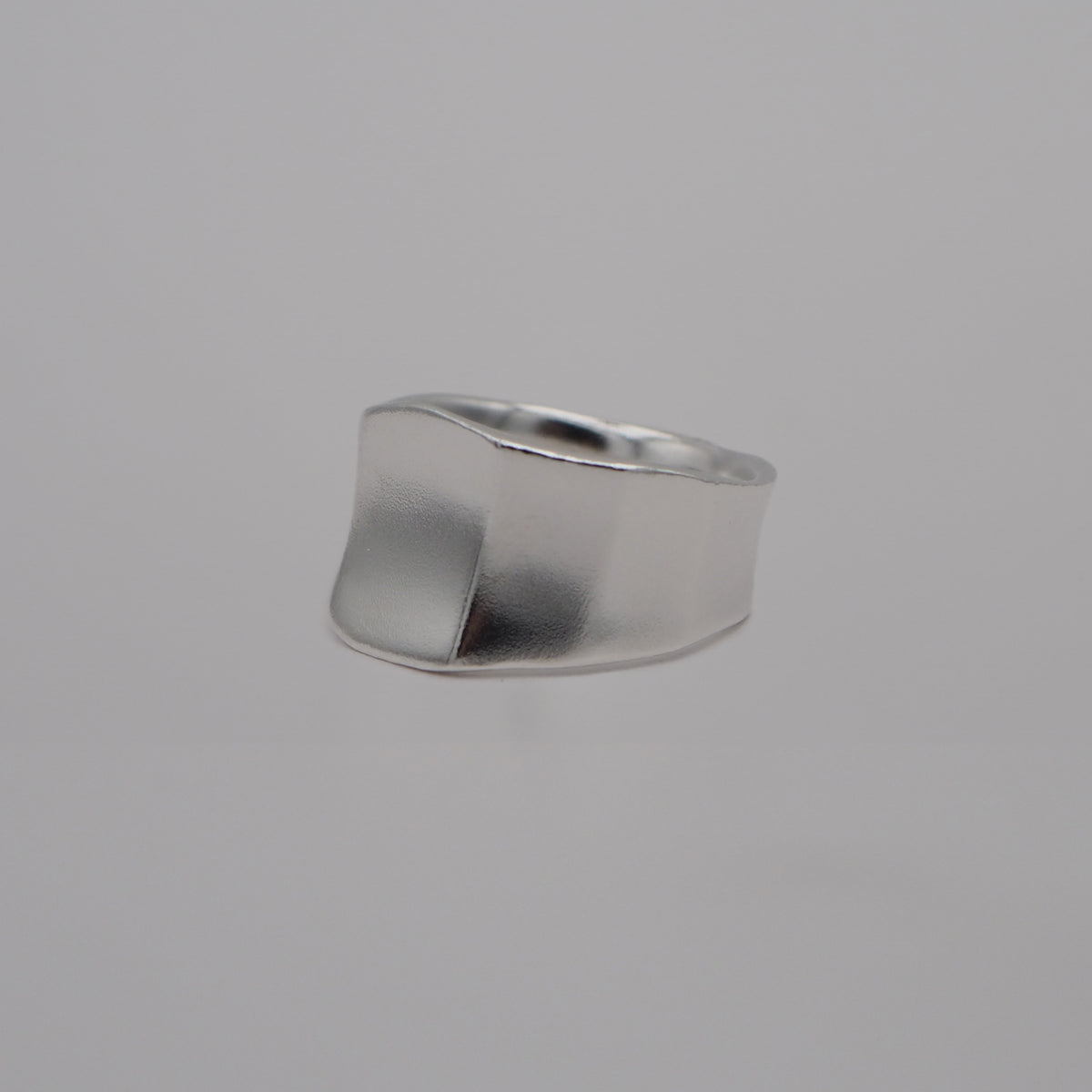 Wall ring