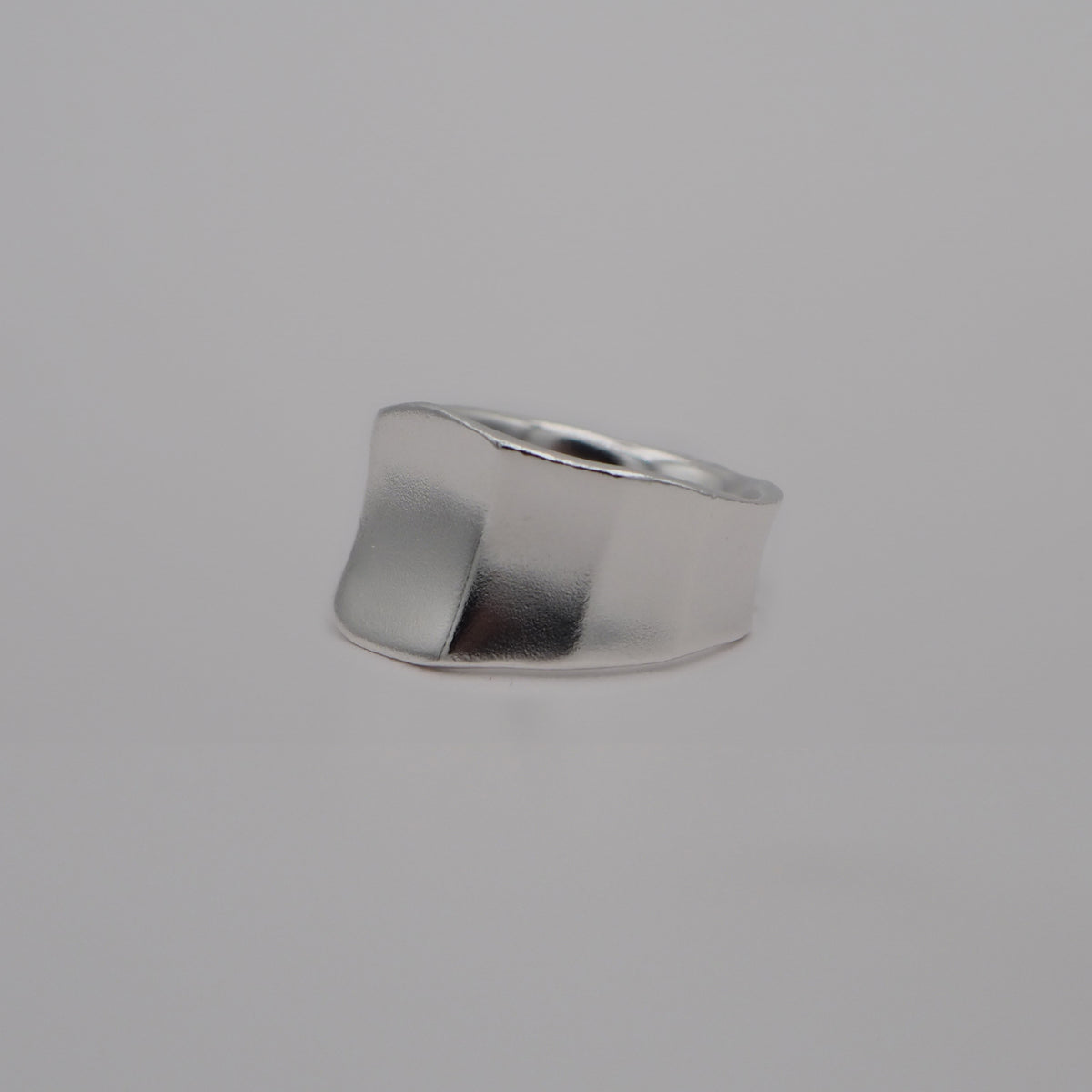 Wall ring