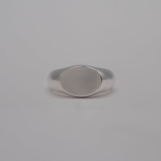 ellipse signet ring