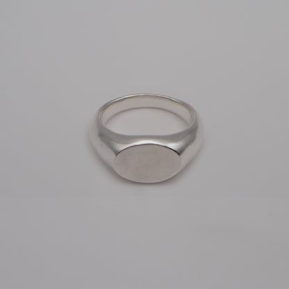 ellipse signet ring