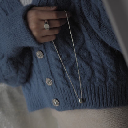 ellipse signet ring