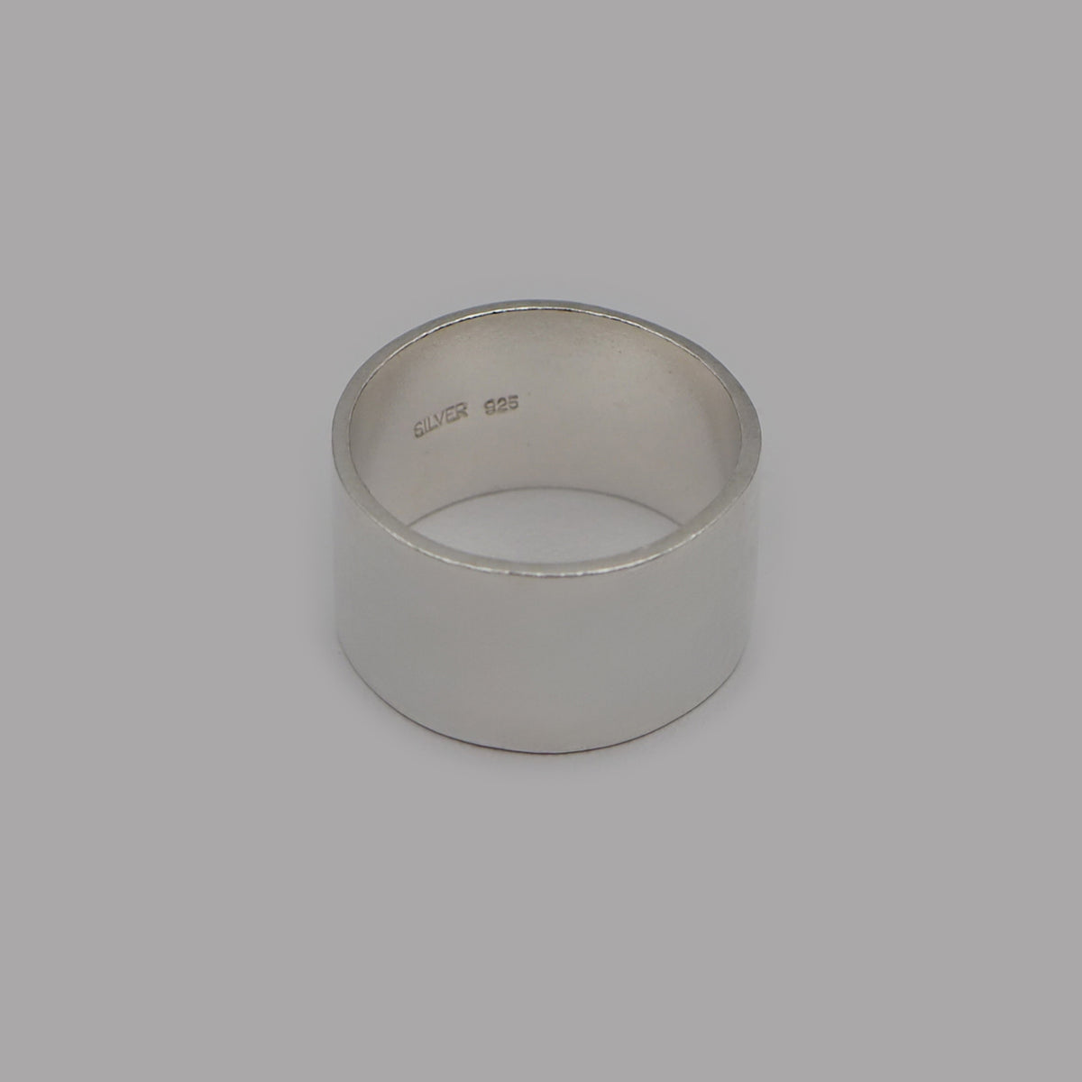 h.g ring