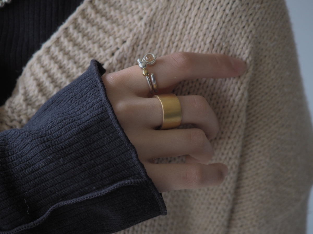 h.g ring
