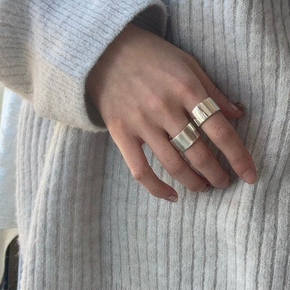 h.g ring
