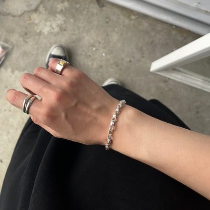 half eternity ring