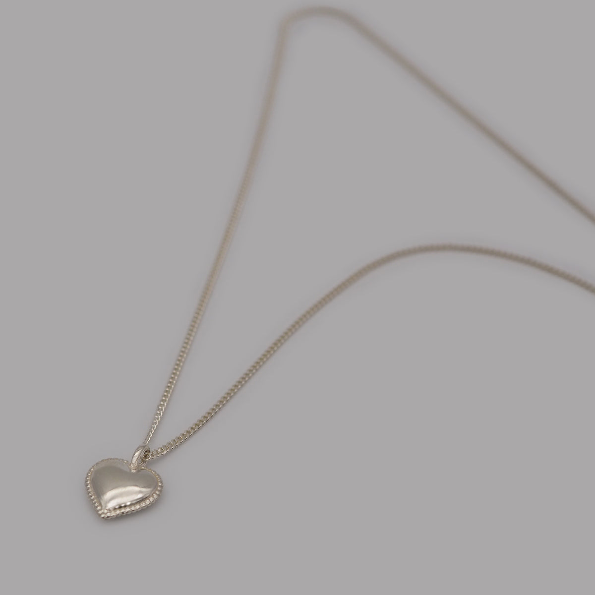 heart dot necklace