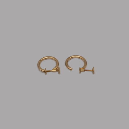 hoop earring