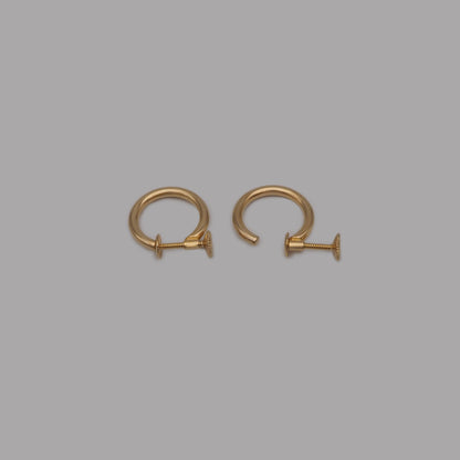 hoop earring