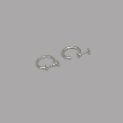 hoop earring