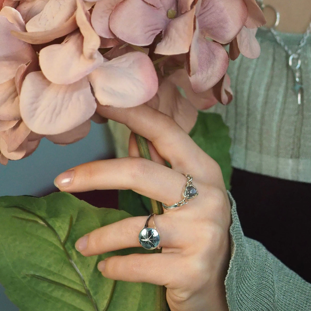 kaganaku ring