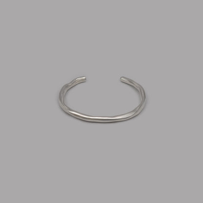 r.tsuki Bangle