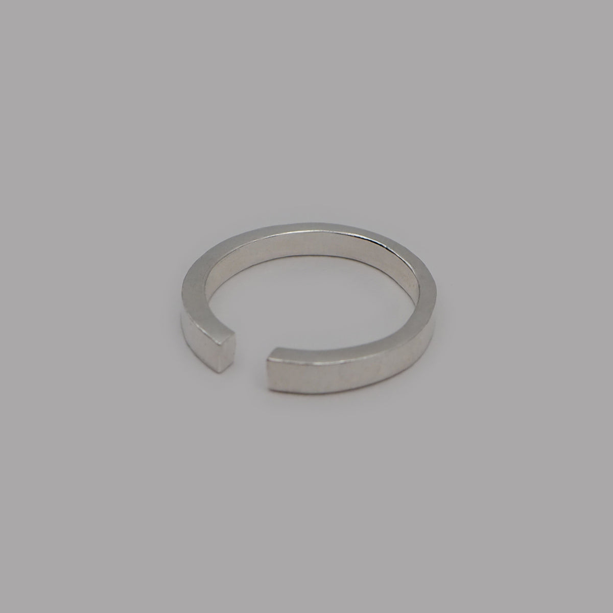 thin h.p ring