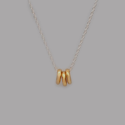 three pieces necklace
