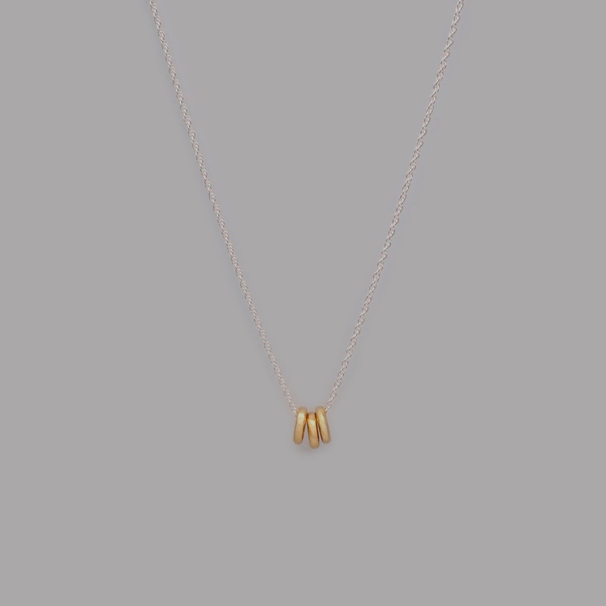 three pieces necklace