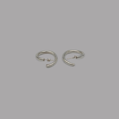 yield hoop pierce